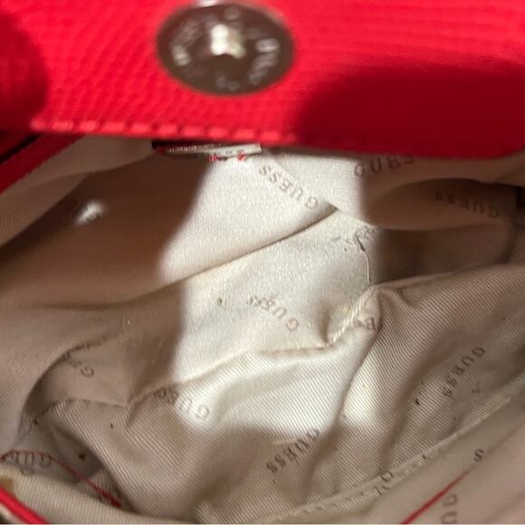 GUESS Red Handbag - Picture 15 of 16